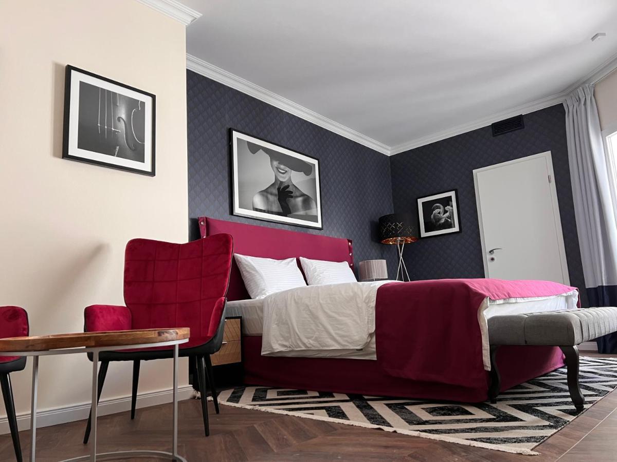Schlosshotel Райнсберг Екстериор снимка